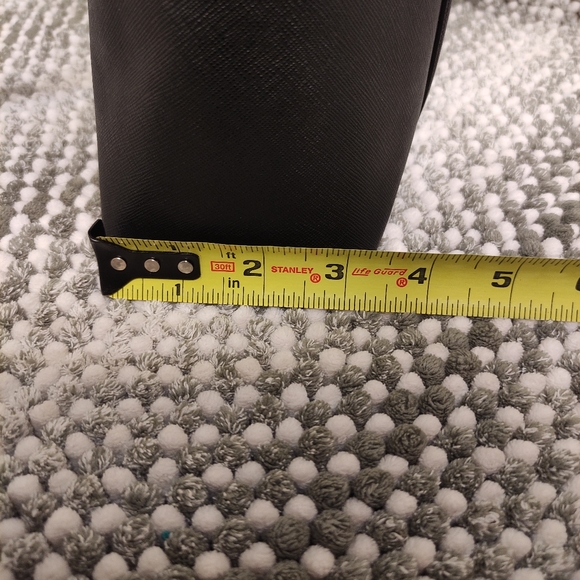 Michael Kors Sady Saffiano Leather Tote - Black Style 35T7GD4T2L - Picture 11 of 13